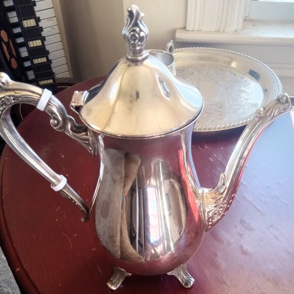 Vintage Kent Silversmiths Silverplate Coffee / Tea Set W/ Tray - Baroque - Picture 6 of 16